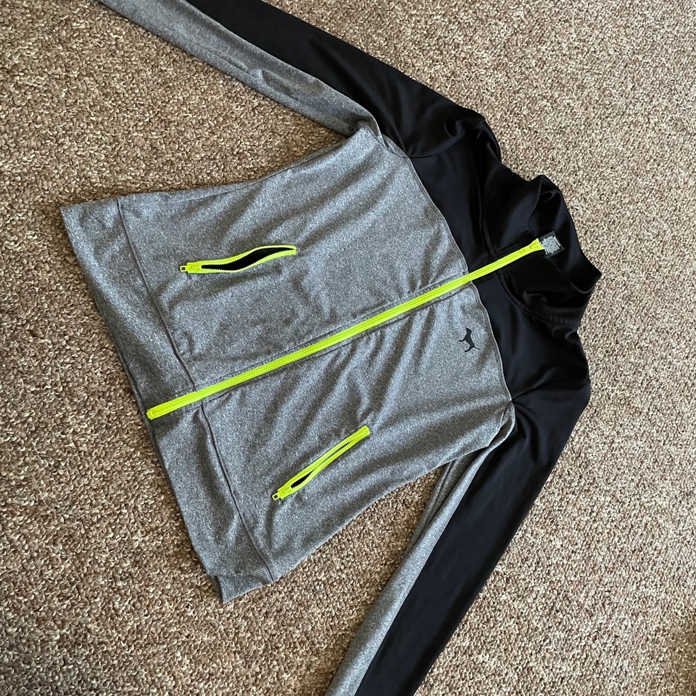 Victoria secret zip up active